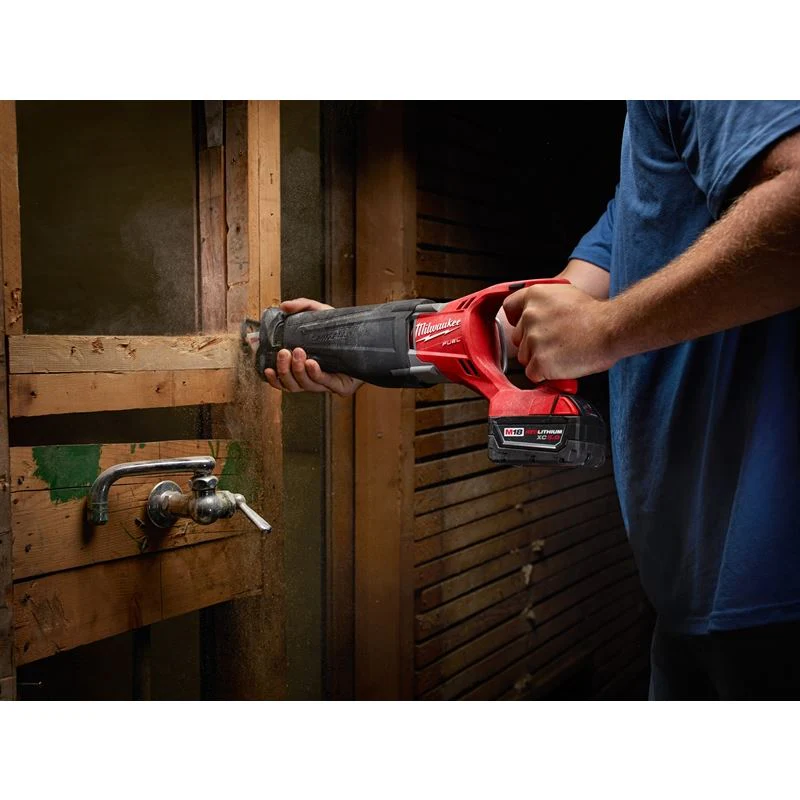 2720-22 M18 FUEL 18 Volt Lithium-Ion Brushless Cordless SAWZALL Reciprocating Saw Kit - Image 7