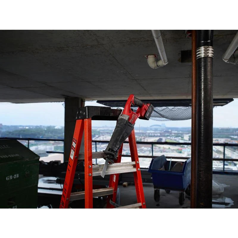2720-22 M18 FUEL 18 Volt Lithium-Ion Brushless Cordless SAWZALL Reciprocating Saw Kit - Image 8
