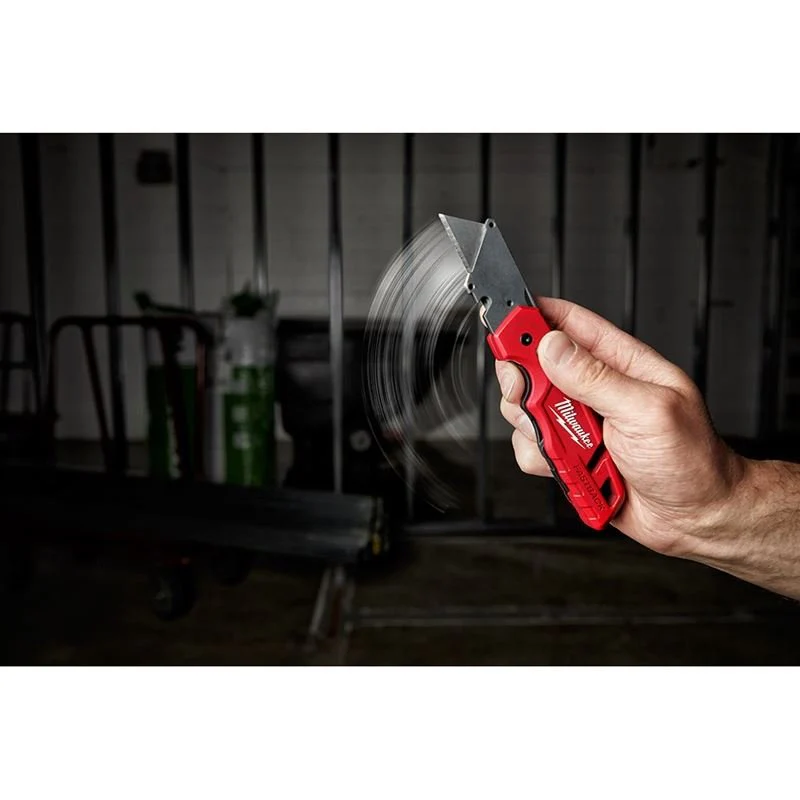 48-22-1502 FASTBACK Folding Utility Knife with Blade Storage - Image 4