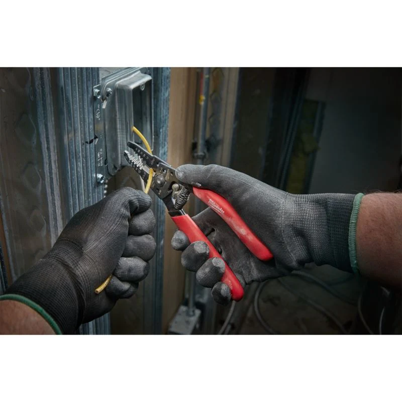 48-22-6109 Wire Stripper/Cutter for Solid & Stranded Wire - Image 2