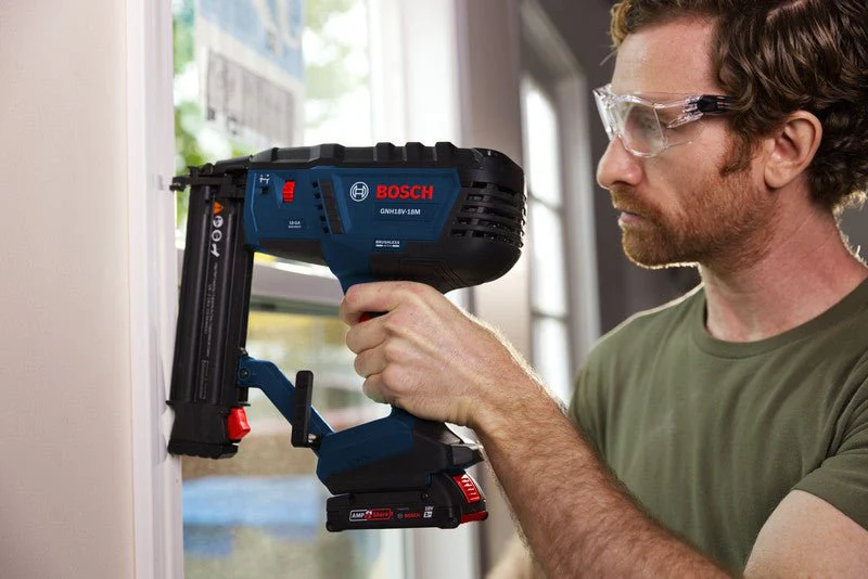 Bosch 18V Brushless 18-Gauge Brad Nailer Kit with (1) 2 Ah Standard Power Battery - Image 4