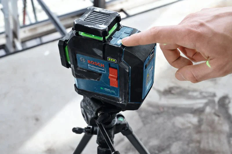 Bosch GLL300-42GL 3.7V 360⁰ Green-Beam Three-Plane Leveling and Alignment Laser with Li-Ion Battery - Image 11