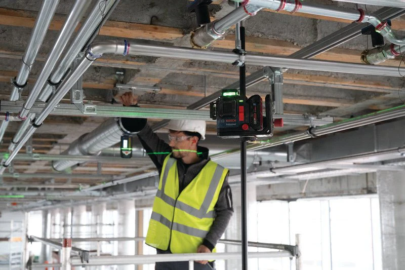 Bosch GLL330-80CGL 18V 360º Connected Green-Beam Three-Plane Leveling and Alignment Laser with (1) 4 Ah Battery - Image 4