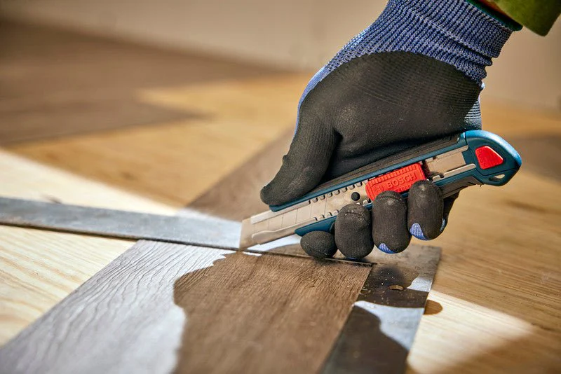 Bosch H11-12100-1 18mm Snap-Off Utility Knife - Image 4