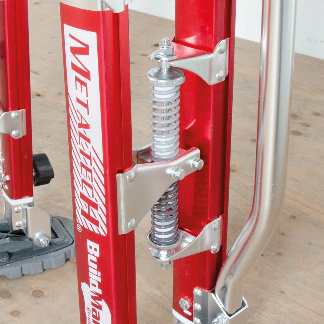 BuildMan® 24-40 in. Drywall Stilts - Image 5