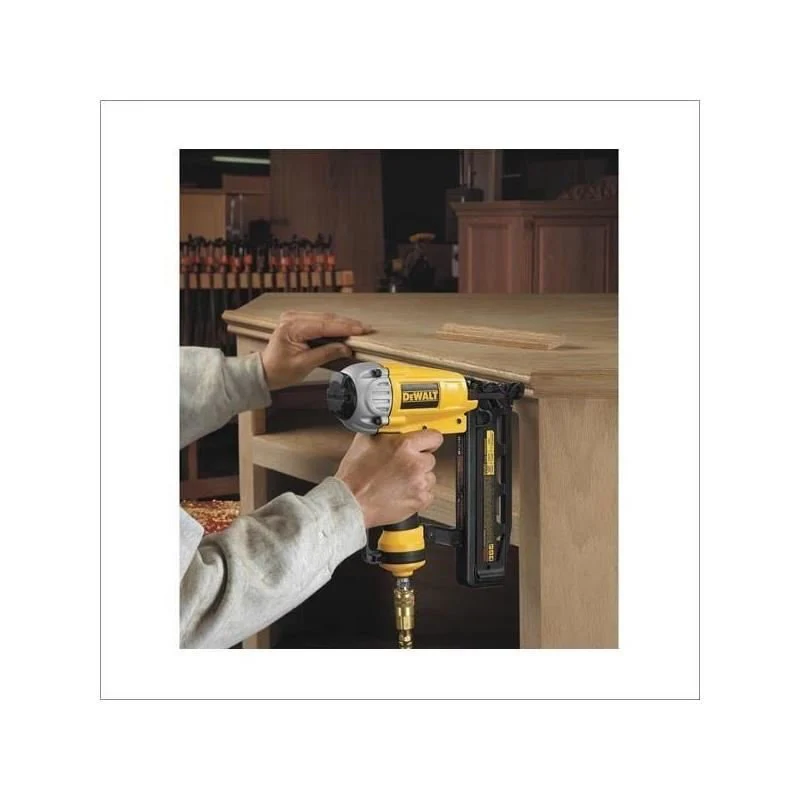 DEWALT | D51257K 16-Gauge 1" - 2-1/2" Finish Nailer - Image 3