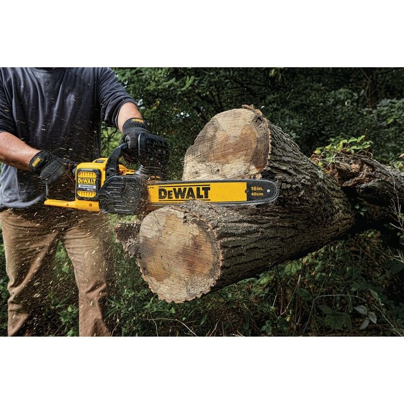 DEWALT DCCS670B FLEXVOLT 60V MAX* Cordless Chainsaw (Tool Only) - Image 8