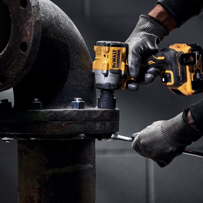 DEWALT DCF922B ATOMIC 20V MAX 1/2 IN. CORDLESS IMPACT WRENCH WITH DETENT PIN ANVIL (TOOL ONLY) - Image 5
