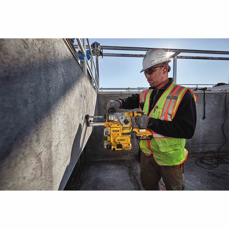 DEWALT DCH293R2DH 20V MAX Brushless 1-1/8 in. L-Shape SDS PLUS Rotary Hammer Kit w/ Dust Collection - Image 2
