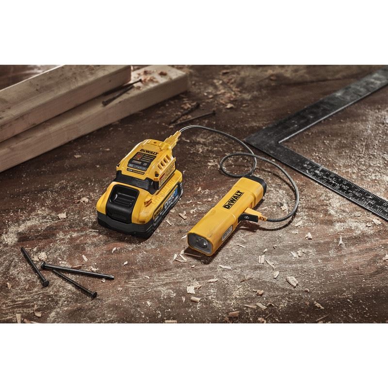 DEWALT DCL182 Rechargeable LED Task Light - Image 10