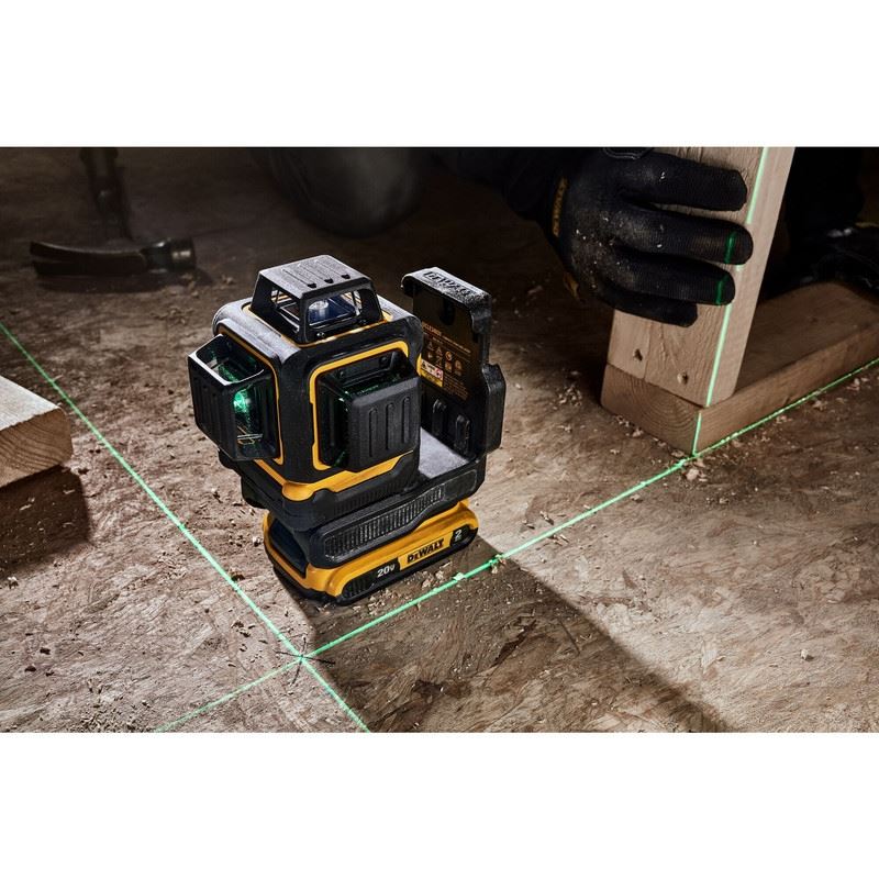 DEWALT DCLE34031D1 20V 3x360 Line Laser Kit - Image 4