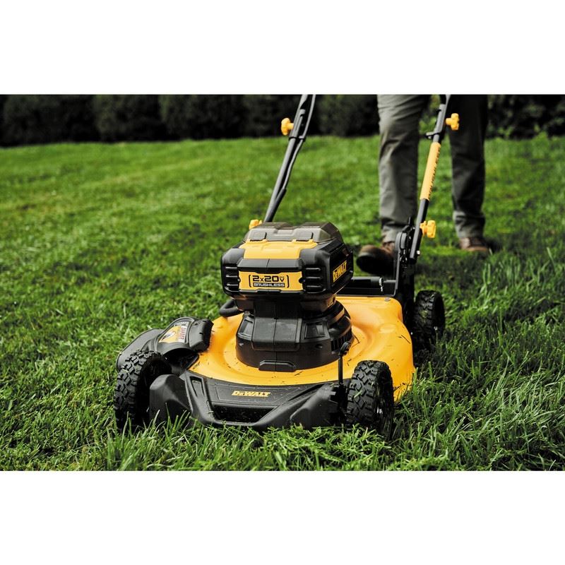 DEWALT DCMWP233U2 21-1/2in Cordless Lawn Mower - Image 11