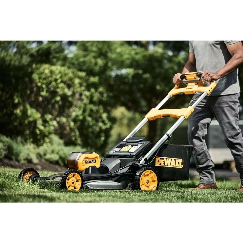 DEWALT DCMWSP650Y2-CA 60V MAX Cordless Brushless RWD, Self Propelled Mower Kit - Image 10
