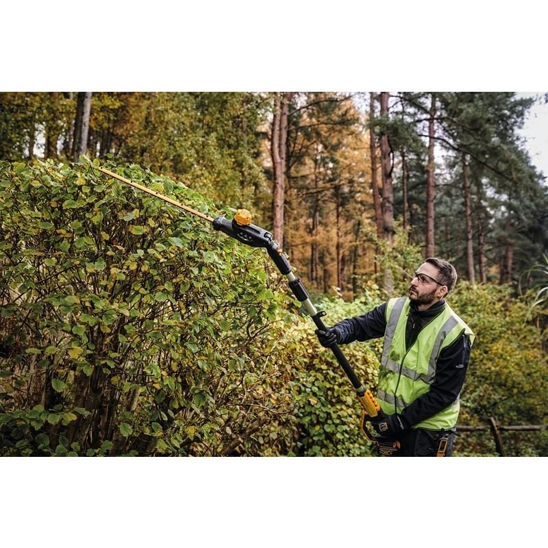 DEWALT DCPH820B 20V MAX POLE HEDGE TRIMMER (BARE TOOL) - Image 5
