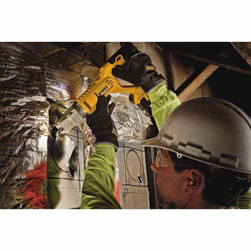 DEWALT DCS494M2 20V MAX* 14ga Swivel Head Shear Kit - Image 5