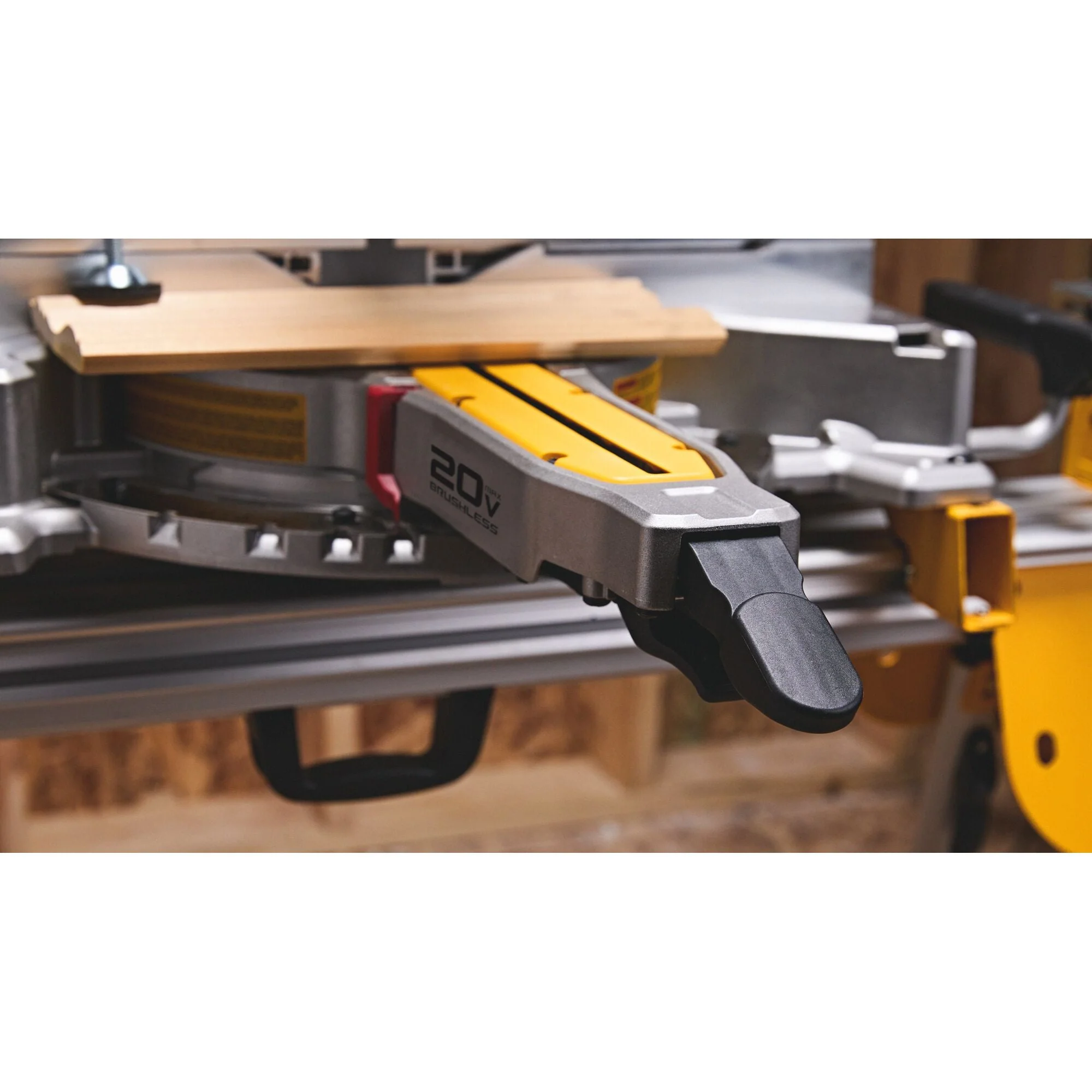 DEWALT DCS785B 20V MAX* XR® 12 in. Double Bevel Sliding Miter Saw (Tool Only) - Image 15
