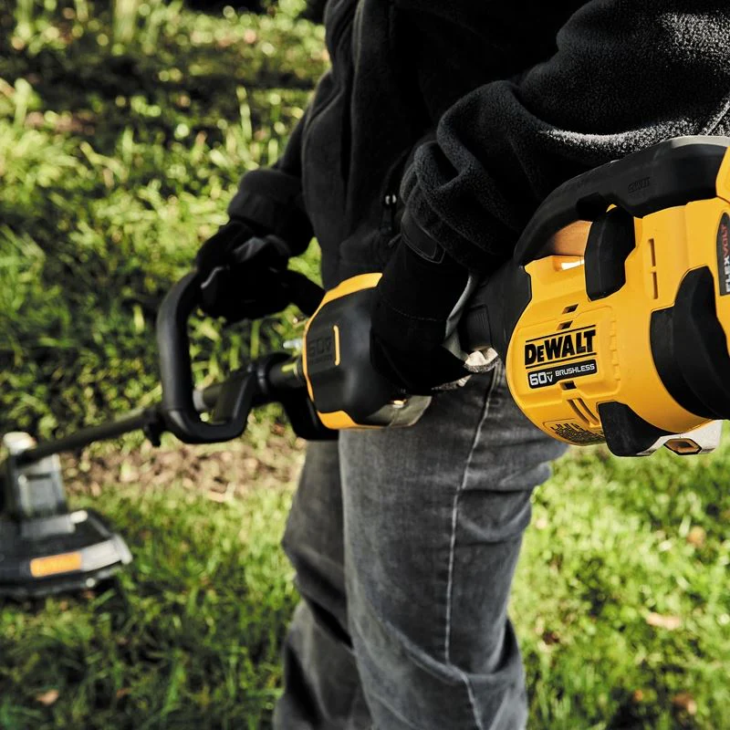 DEWALT DCST972B 60V MAX 17 IN. BRUSHLESS ATTACHMENT CAPABLE STRING TRIMMER (TOOL ONLY) - Image 7