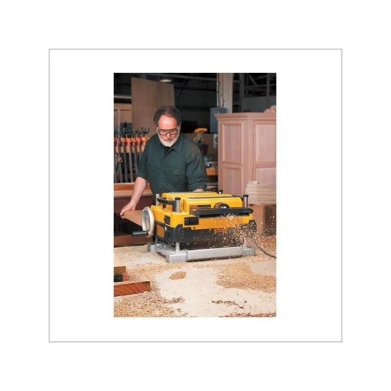 DEWALT | DW735 Heavy-Duty 13" Three Knife, Two Speed Thickness Planer - Image 7