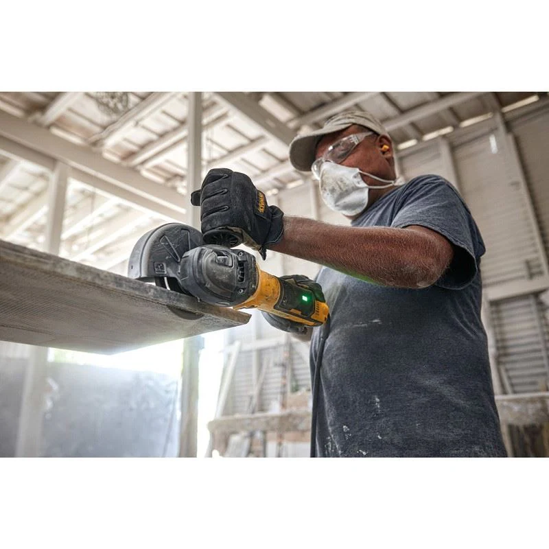 DEWALT DWE43231VS 5 in. Brushless Slide Switch VS Small Angle Grinder with KICKBACK BREAK and Pipeline Cover - Image 9
