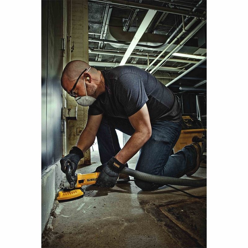 DEWALT DWE46153 5" Surface Grinding Dust Shroud Kit - Image 5