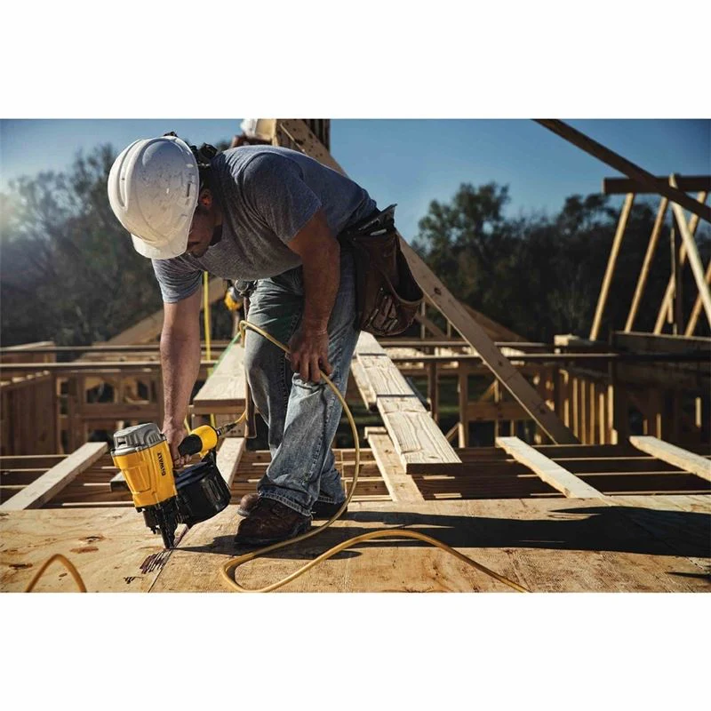 DEWALT DWF83C 15 Degree Coil Framing Nailer - Image 2