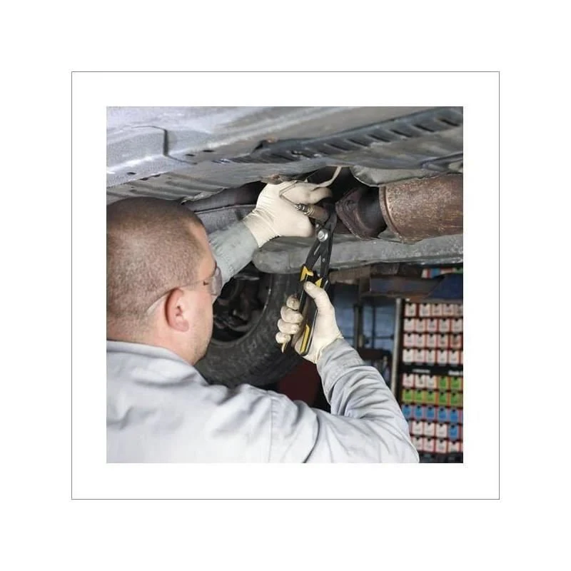 DEWALT | DWHT70269 8" Pushlock Pliers - Image 3