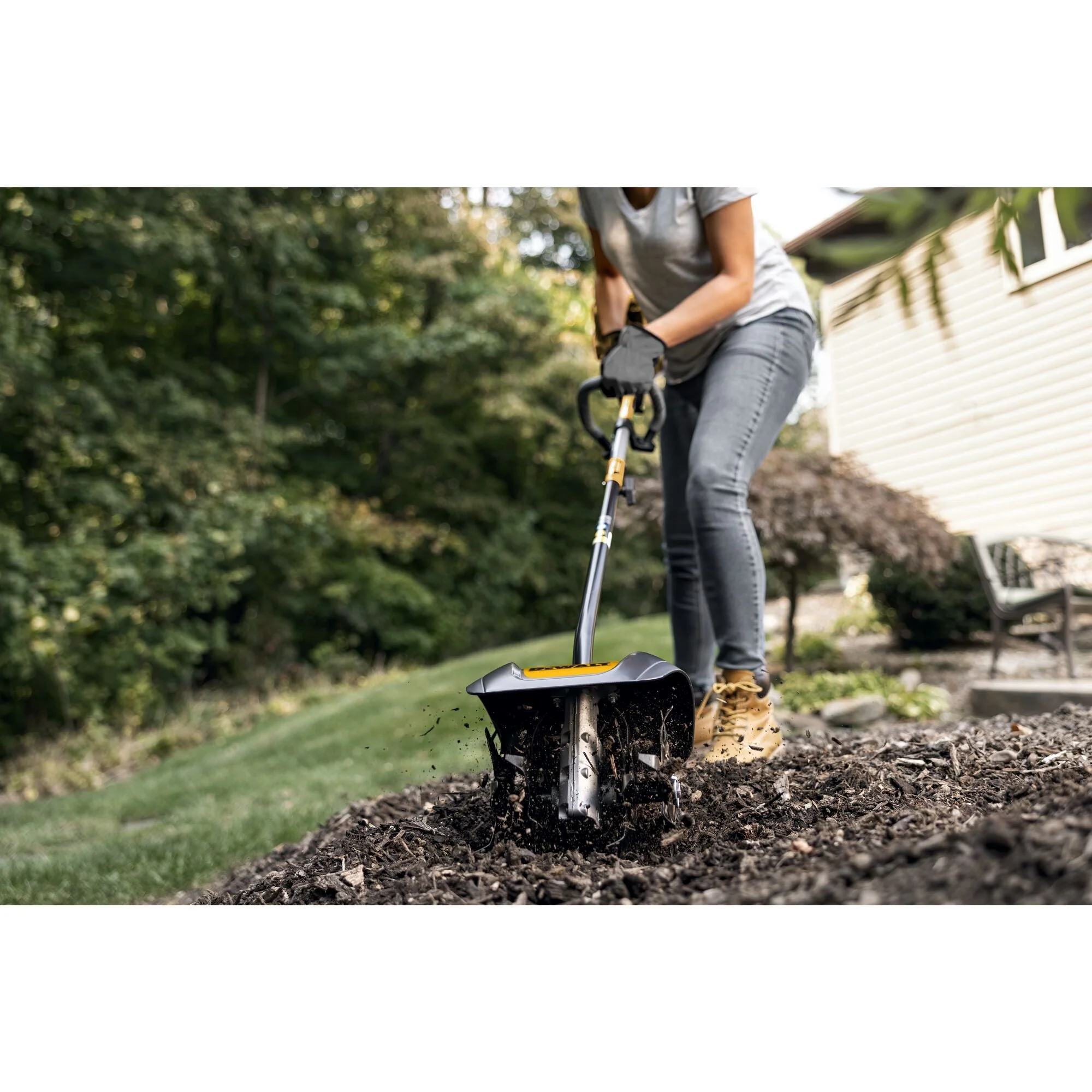 DEWALT DWOAS3CL Cultivator Attachment - Image 3