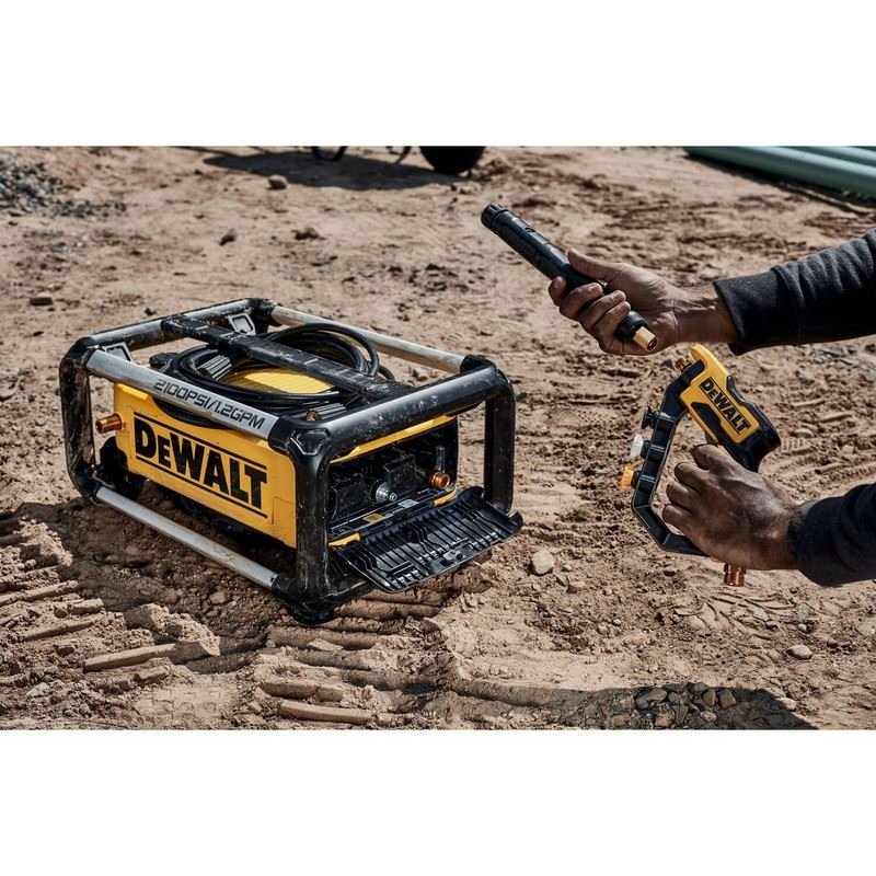 DEWALT DWPW2100 Electric Pressure Washer - Image 14