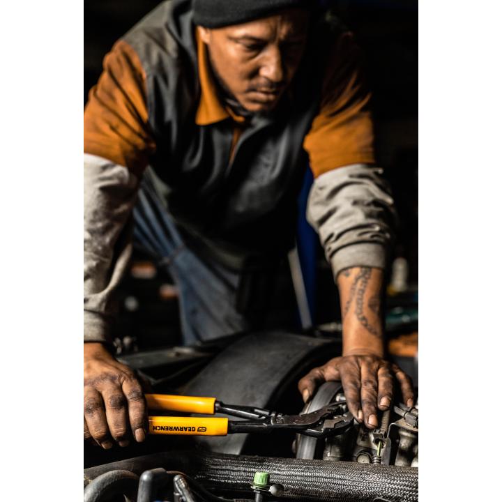 GEARWRENCH 82169 8" PITBULL K9™ Straight Jaw Dipped Handle Tongue and Groove Pliers - Image 4