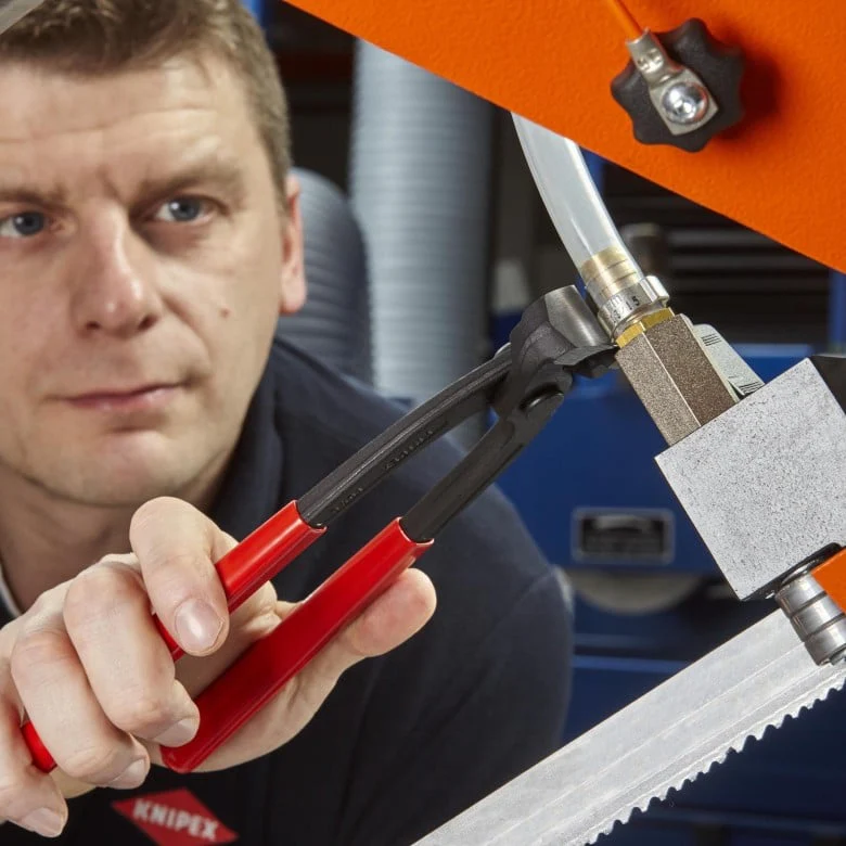 Knipex 10 98 I220 8 3/4" Ear Clamp Pliers - Image 4