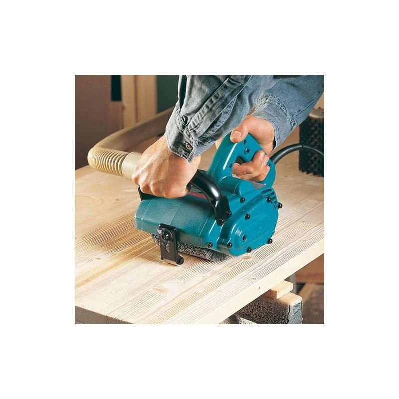 Makita | 9741 Wheel Sander 7.8-Amps, 3500 RPM, 4-3/4" x 4" Wheel Size - Image 2