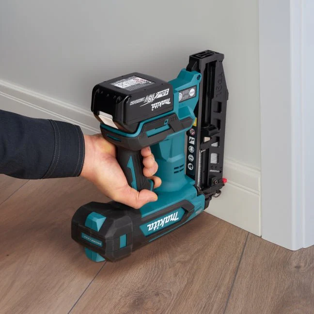 Makita DBN601Z 18V LXT Brushless 2-1/2" 16 ga Straight Finish Nailer - Tool Only - Image 2
