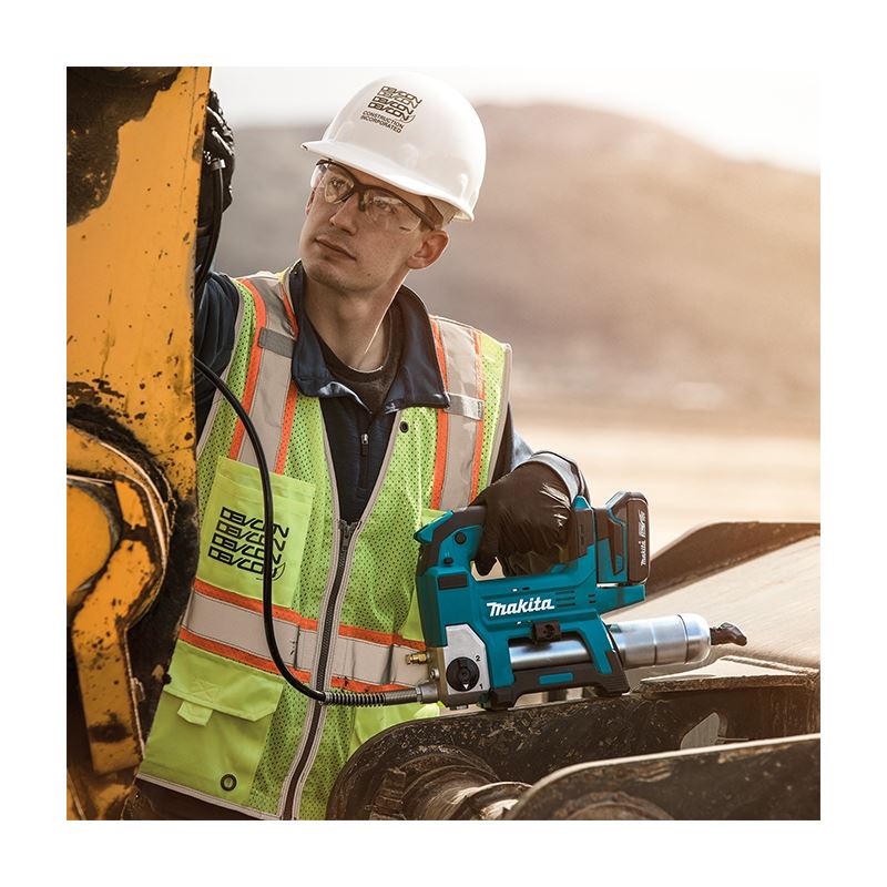 Makita DGP180Z 18V Cordless Grease Gun - Image 4
