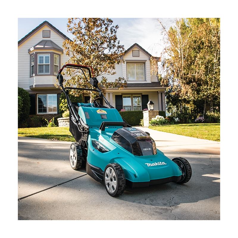 Makita DLM539CT2 18Vx2 21in Self-propelled Cordless Lawn Mower - Image 3