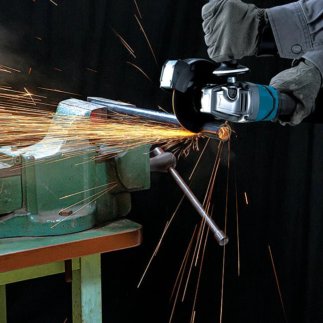 Makita GA051GZ 40Vmax XGT Brushless 6" Angle Grinder w/Paddle Switch - Tool Only - Image 15