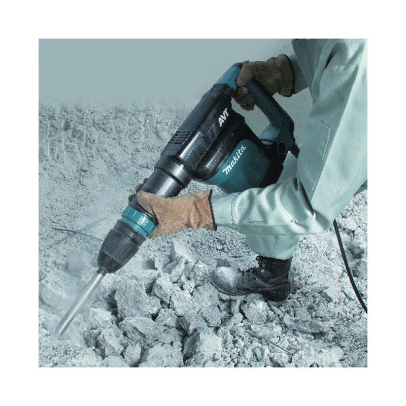 Makita HM1111C 17 lbs Demolition Hammer - Image 4