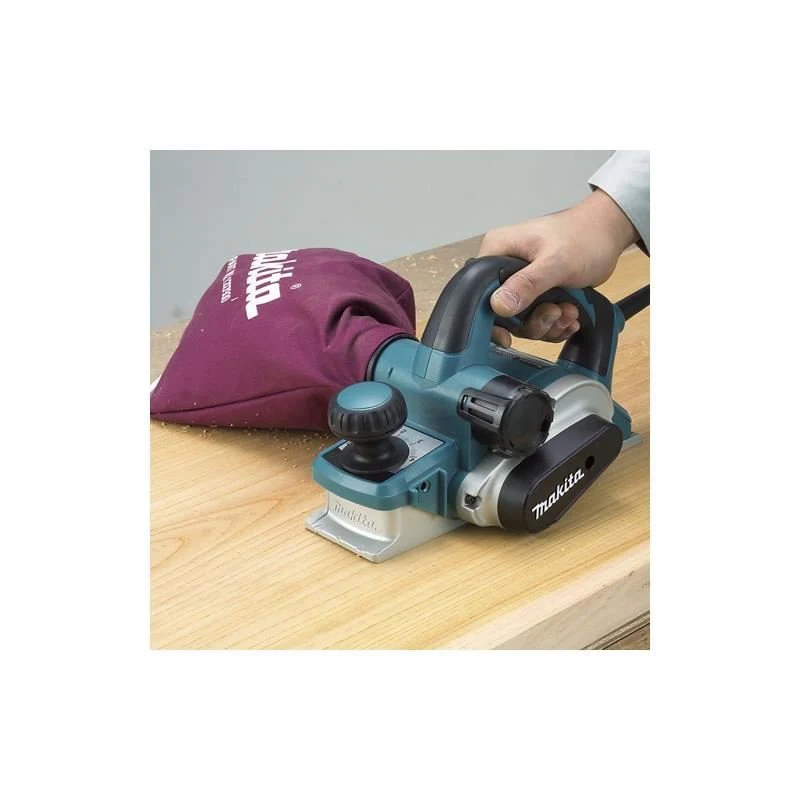 Makita | KP0810 7.5-Amp 3-1/4" Planer - Image 2