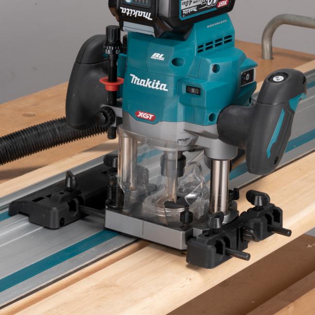 Makita RP001GZ01 40Vmax XGT Brushless Plunge Router - Image 12