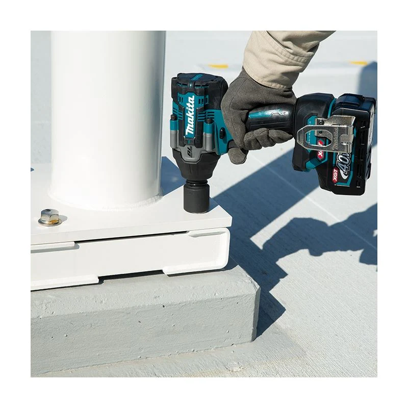 Makita TW007GZ 40V MAX XGT 1/2 in Mid-Torque Impact Wrench with Friction Ring - Image 2