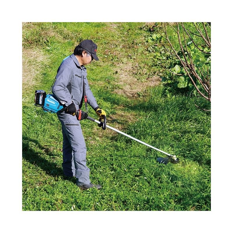 Makita UR014GT202 40Vmax XGT Brushless 17-3/4in Line Trimmer - Image 3