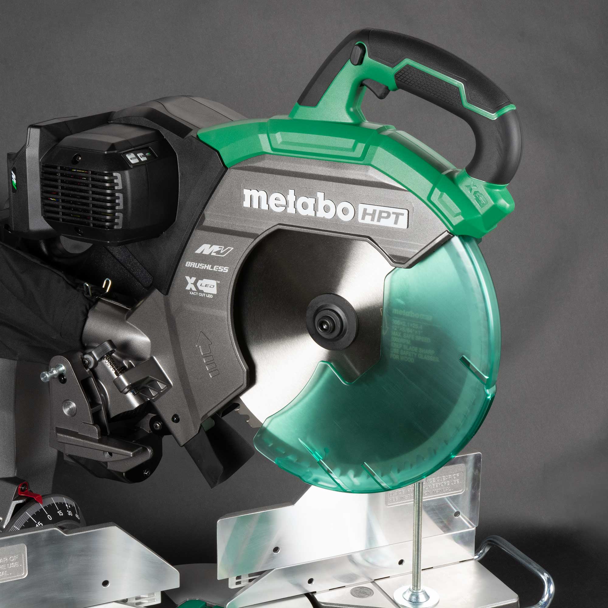 metabo HPT C3612DRAQ4M 36V MultiVolt™ 12" Dual Bevel Sliding Miter Saw w/ Torque Boost Technology (Tool Body Only) - Image 12