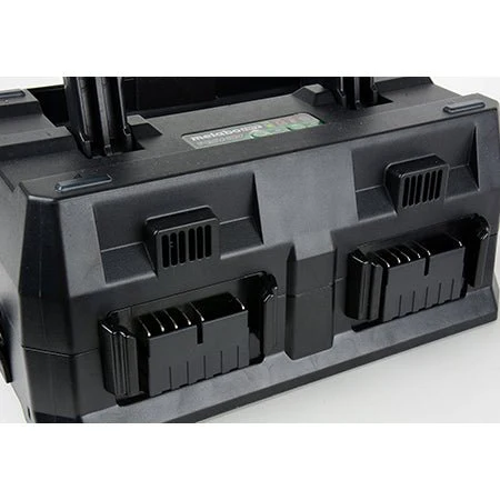 metabo HPT UC18YTSLM 4 Port 18V/36V Lithium Ion Battery Charger - Image 3