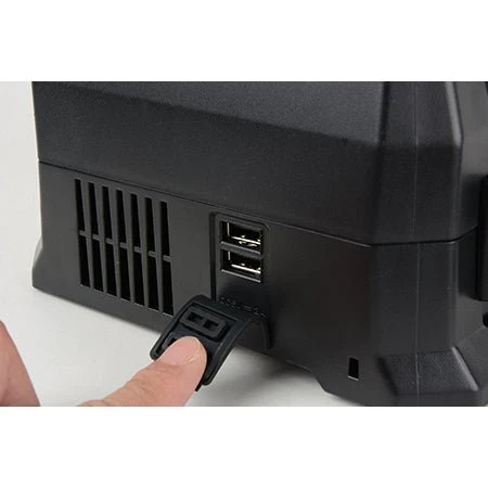 metabo HPT UC18YTSLM 4 Port 18V/36V Lithium Ion Battery Charger - Image 5