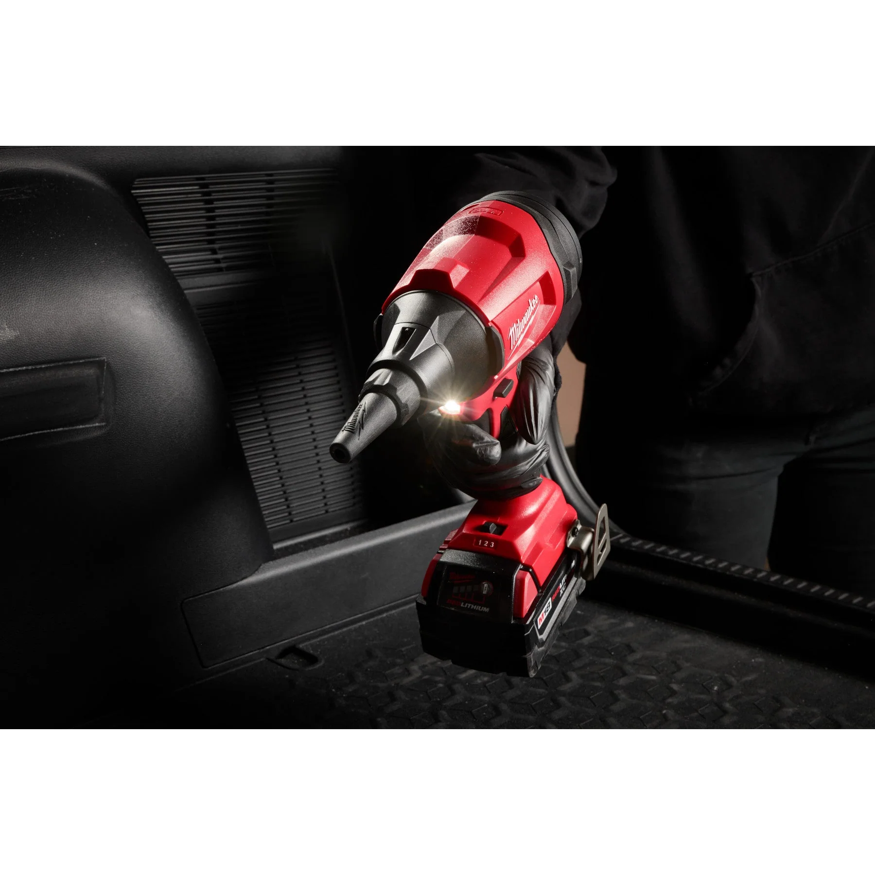 Milwaukee 0887-20 M18™ Brushless Precision Blower - Image 22