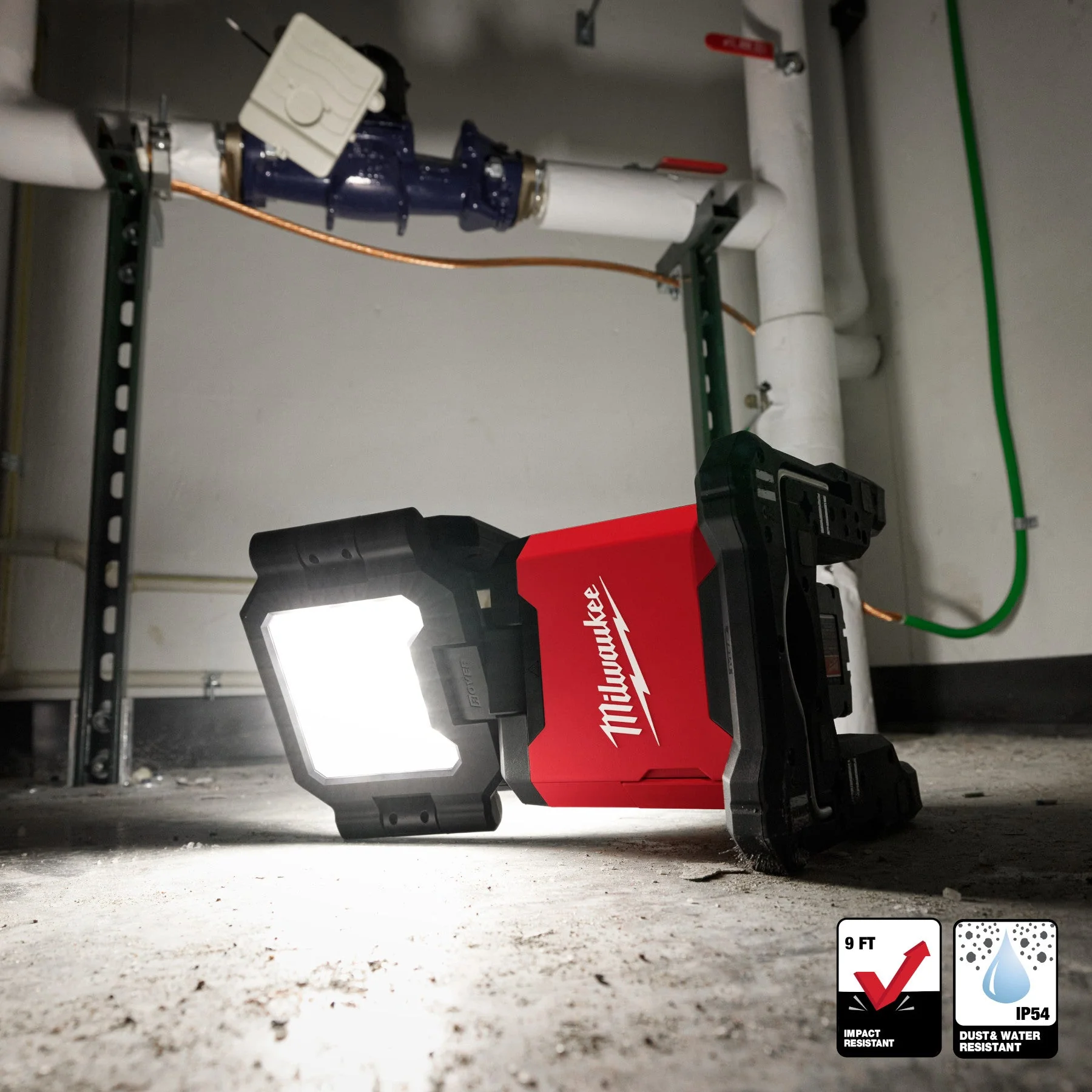 Milwaukee 2368-20 M18™ ROVER™ Dual Power Triple-Panel Flood & Area Light - Image 21