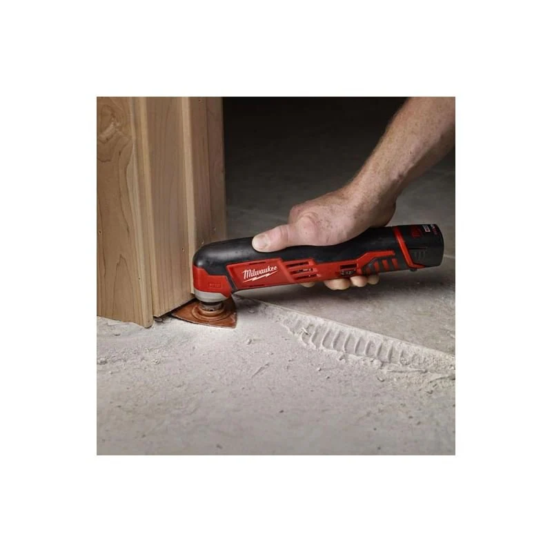 Milwaukee 2426-22 M12 Cordless LITHIUM-ION Multi-Tool Kit - Image 8