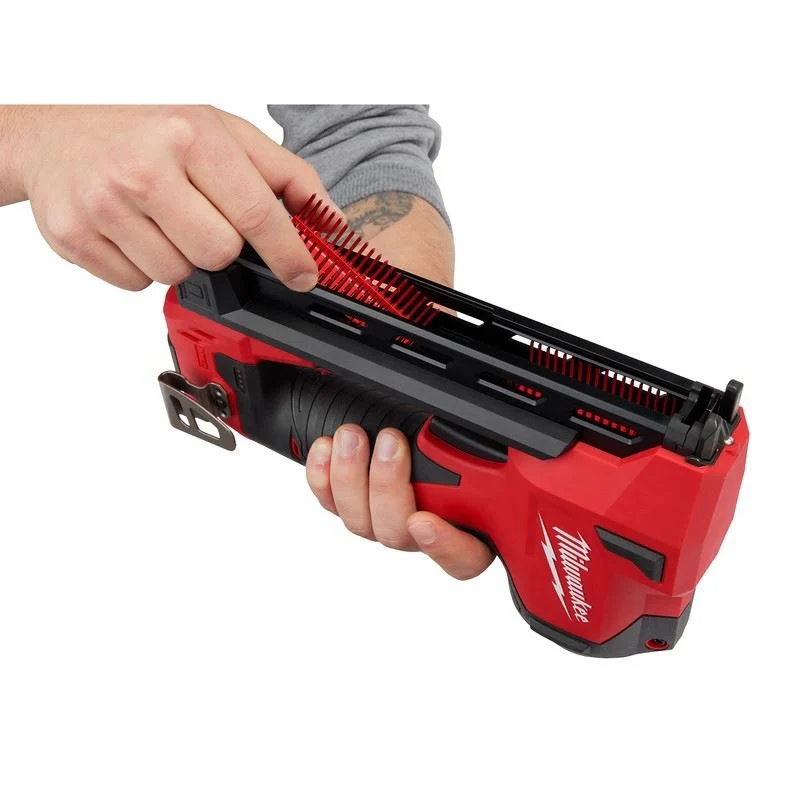 Milwaukee 2448-21 M12 Cable Stapler Kit - Image 4