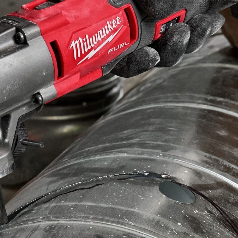 Milwaukee 2476-20 M12 FUEL 16 Gauge Variable Speed Nibbler - Image 11