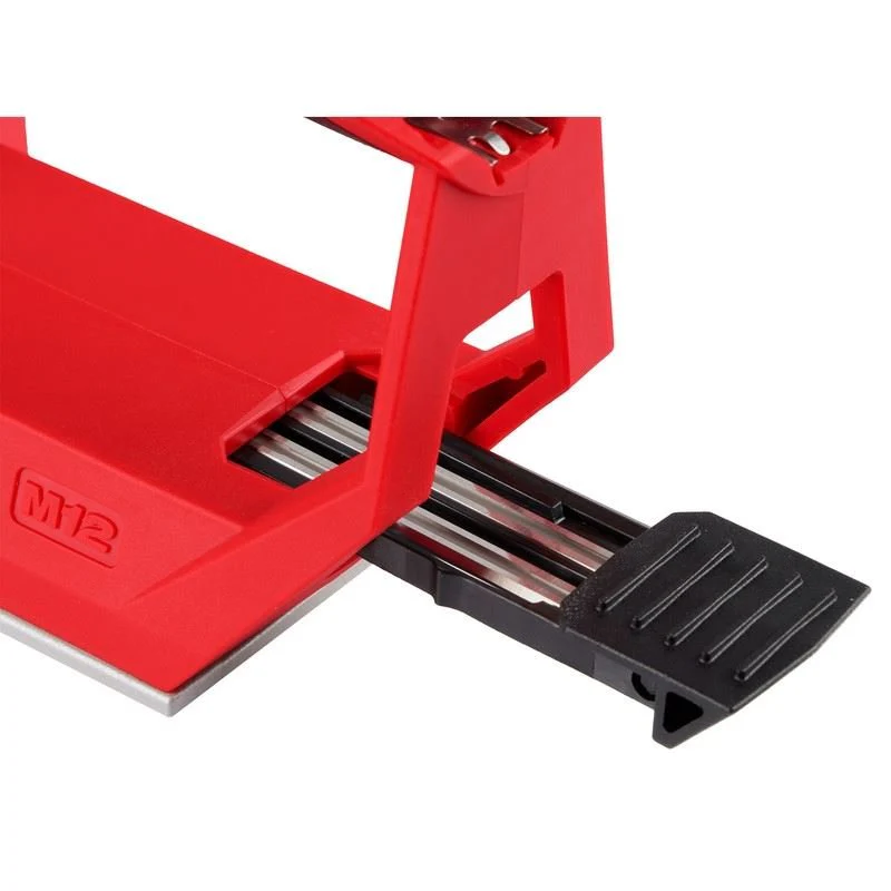 Milwaukee 2524-20 M12 BRUSHLESS 2in PLANER - Image 8