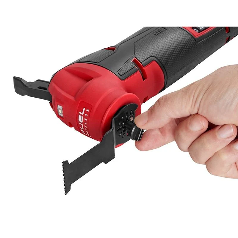 Milwaukee 2526-21XC M12 FUEL Oscillating Multi-Tool Kit - Image 12
